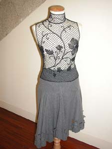 robe167.jpg (9316 bytes)