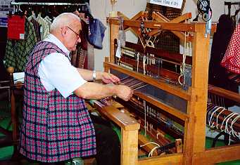 Dentelle et Broderie  Chatillon : M Daniel Cholet