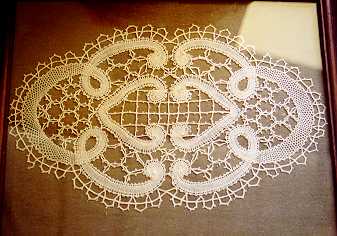 Exposition de Wiers : Napperon en Dentelle