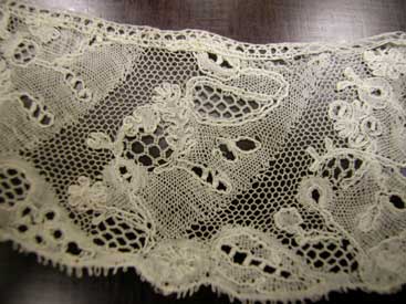 dentelle36.jpg (22967 octets)