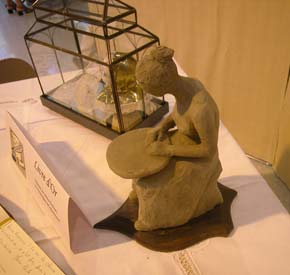 statue04.jpg (11455 octets)