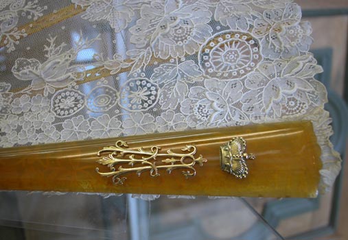 eventail-det33.jpg (40330 octets)