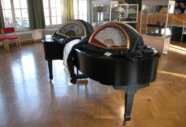 eventsalle23.jpg (25894 octets)