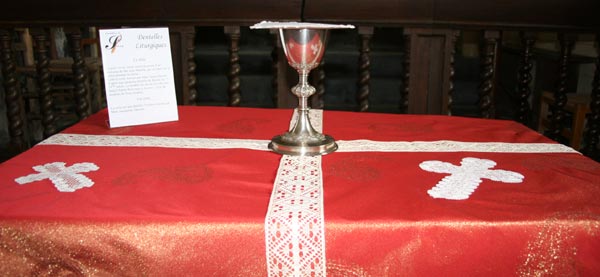 eglise_5676.jpg (30984 octets)