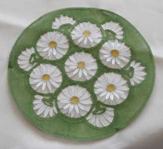 assiette_3221.jpg (11312 octets)