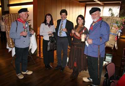 folk_1279.jpg (18137 octets)