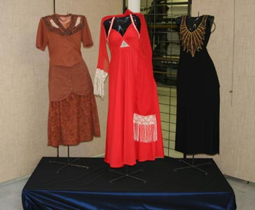 image005.jpg (16920 octets)