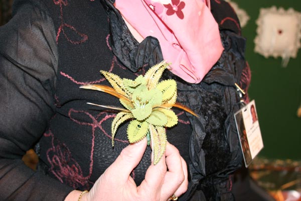 fleur-det_6163.jpg (46972 octets)
