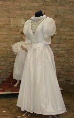 robe_8702.jpg (17072 octets)