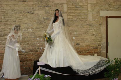 robe_8703.jpg (22905 octets)