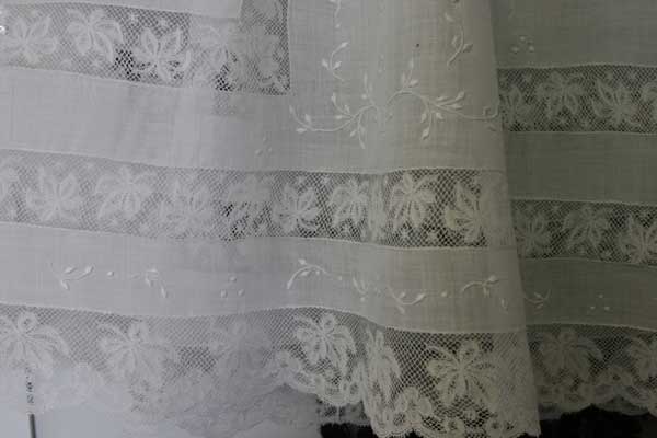 13a-rayon-empire_det2.jpg (20819 octets)