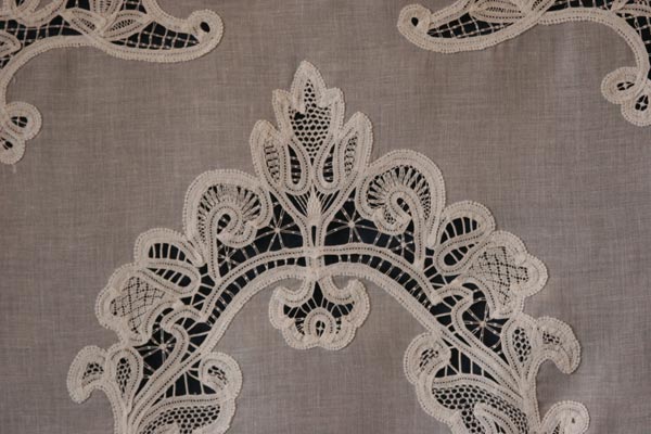 luxeuil-det_9606.jpg (51731 octets)