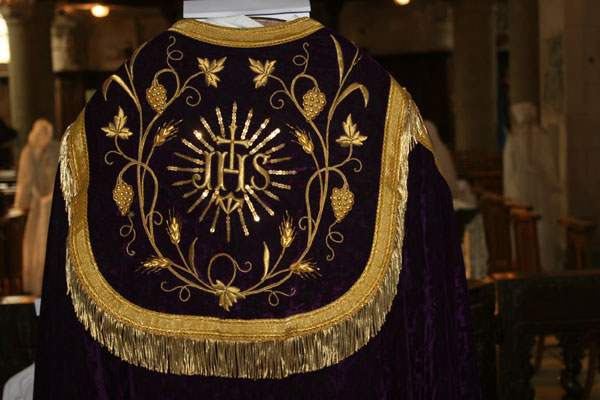 02-eglise-coeur-det8323.jpg (62768 octets)