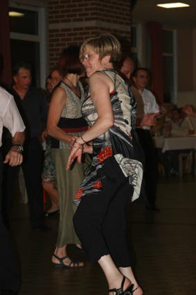 05-DansePub_8167.jpg (17402 octets)