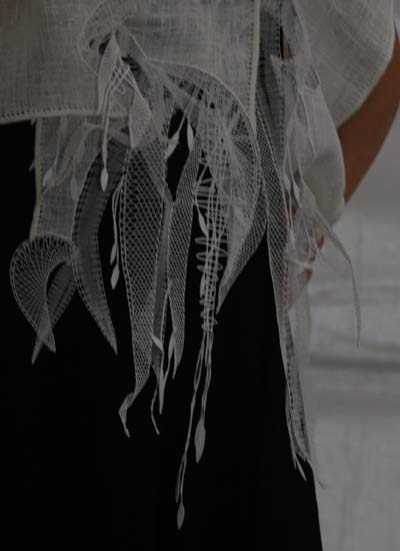defile20b-det_0765.jpg (20435 octets)