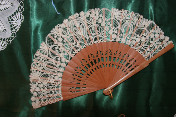 uchaux-det_0044.jpg (114350 octets)