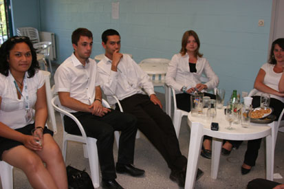 Debrief_0207.jpg (28207 octets)