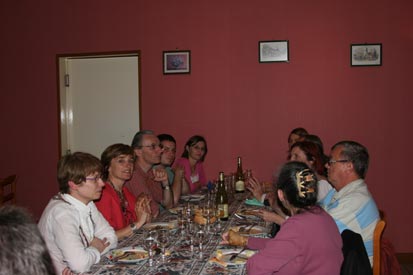 Table_0221.jpg (16724 octets)