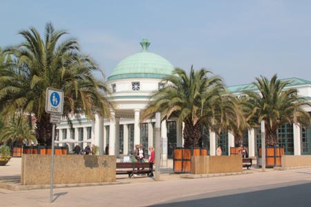 badpyrmont_1630.jpg (27631 octets)