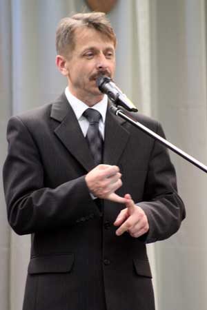 discours_2721.jpg (11270 octets)