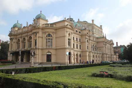 theatre_2558.jpg (18414 octets)