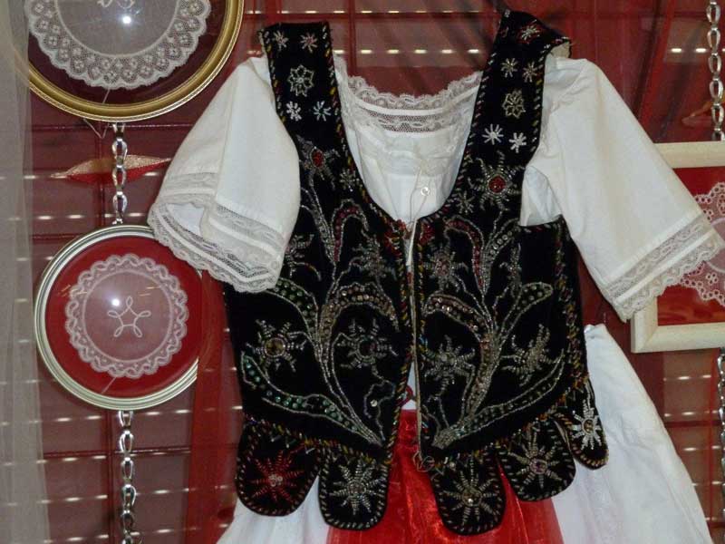 Laurence-Przybyl-det.jpg (64403 octets)