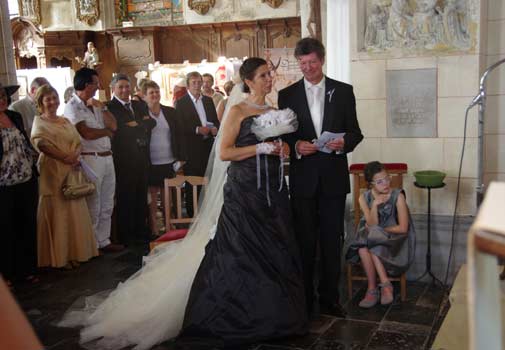 eglise_0916.jpg (24573 octets)