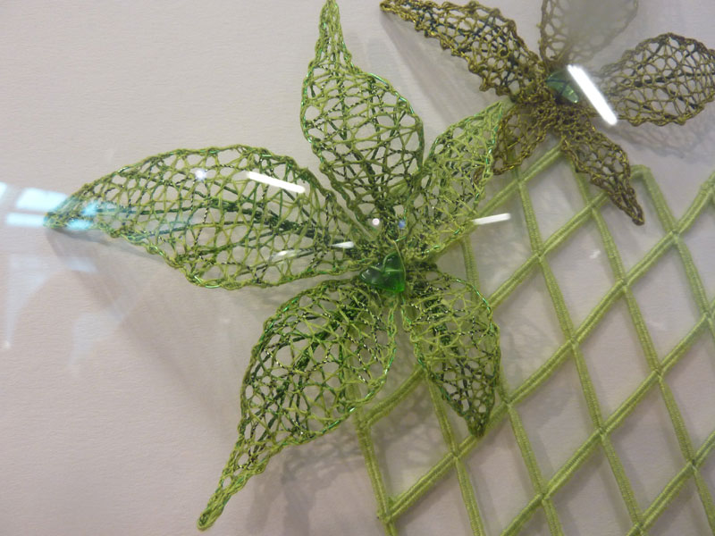 dentelle_det_0259.jpg (107855 octets)