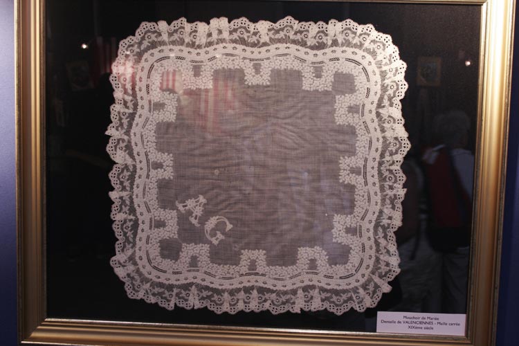 Valenciennes-det_1178.jpg (66792 octets)