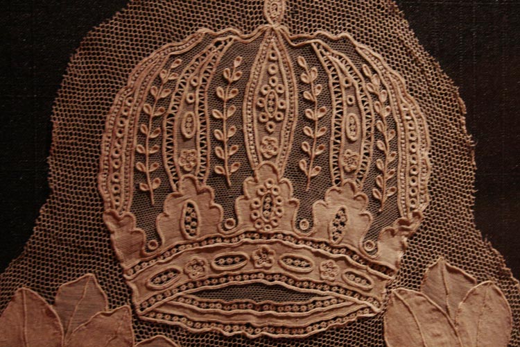 lit-det_1228.jpg (114963 octets)